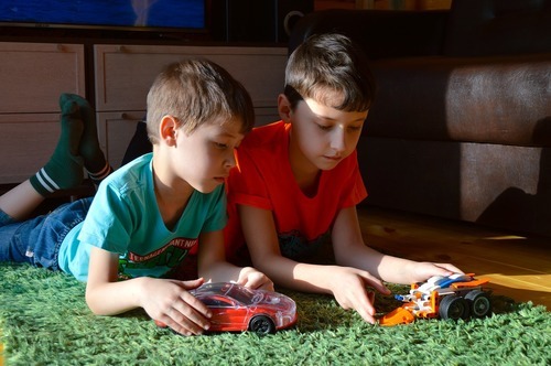 4 tepper som inspirerer barna til friluftslivet